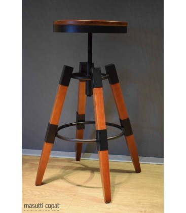 Banqueta madera regulable para mesada o barra