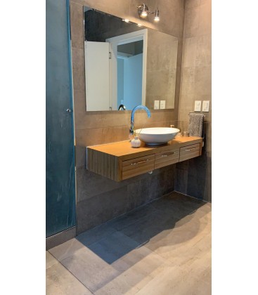 Mueble de baño madera maciza