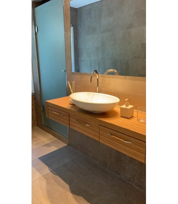 Mueble de baño madera maciza